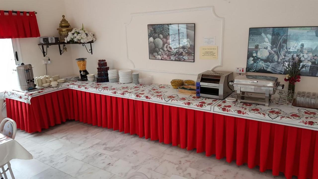 فندق Citrus Tree Gardens Karavas  المظهر الخارجي الصورة